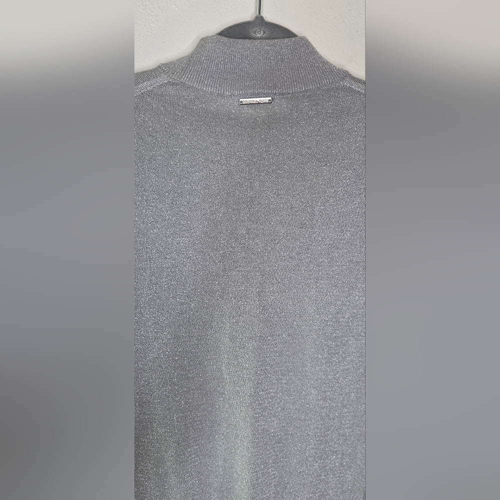 Michael Kors Metallic Silver Mock Neck Short-Sleeve Sweater - Size Large - Picture 14 of 15